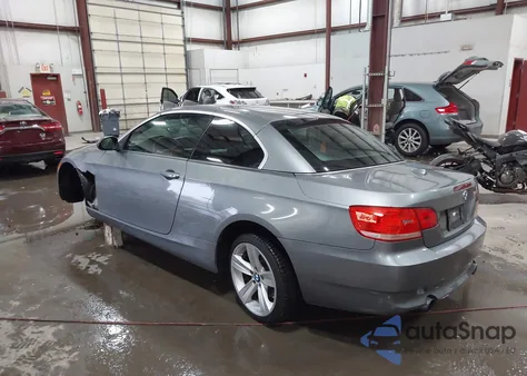 2009 BMW 335I из США, поврежденный, VIN WBAWL735X9P181532